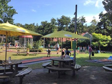 2016-11/midgetgolfbaan