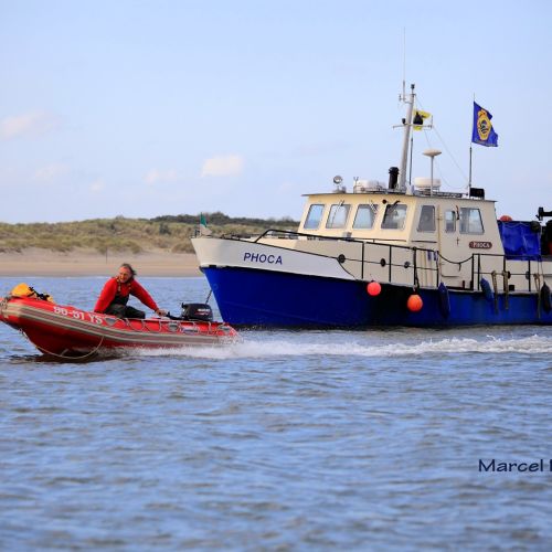 2016-12/1481272465_phoca-met-bijboot