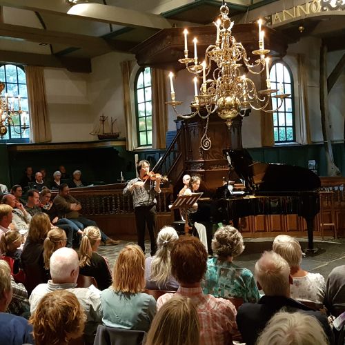 2019-01/1547738426_20180815-210444-2-