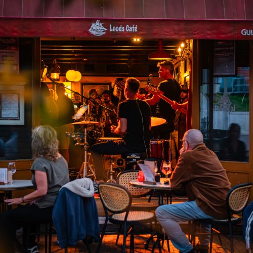 2025-11/1762261624_loods-live-3