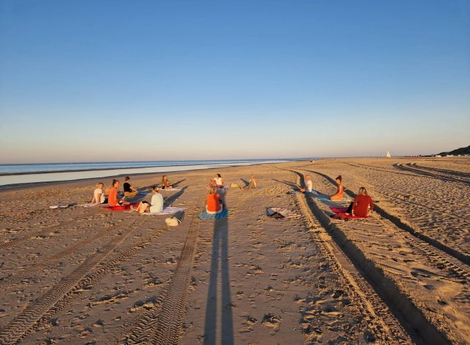Vlieland Yoga - Persoonlijk | adem | ontspan | verbind – Yogaweekenden en yogalessen op Vlieland